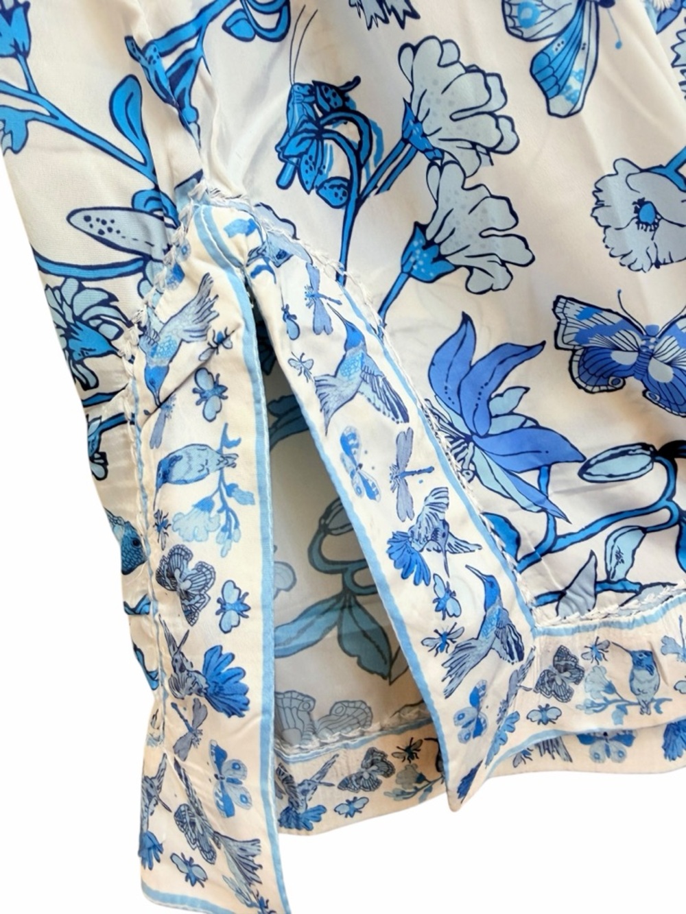 Gretchen Scott blue white hummingbird tunic blouse - Picture 4 of 11